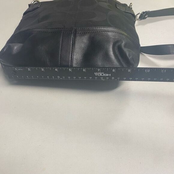 COACH F18862 Black Signature Chain Leather Canvas Crossbody Shoulder Bag SEE DES - Picture 5 of 10